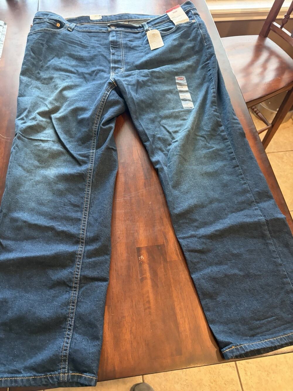 Levi’s 541 Athletic Taper Men’s Jeans 42x30 Dark Wash Stretch NWT
